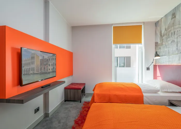 Hotel Campanile Vienna South